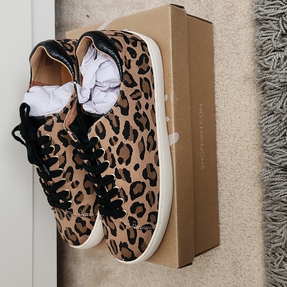 Leopard sneakers - Picture 3 of 5